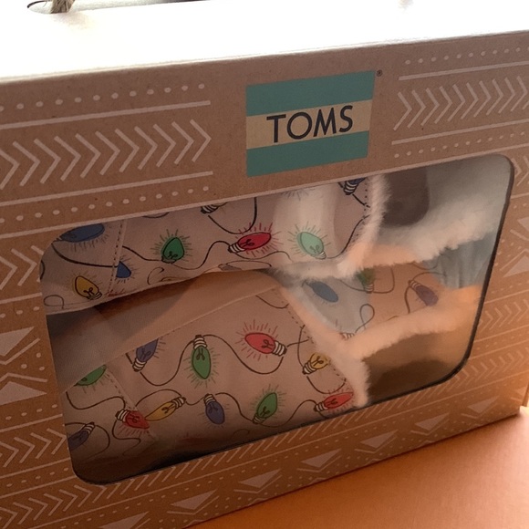 Toms Shoes - Brand New Womens Toms Slippers Glow in the Dark